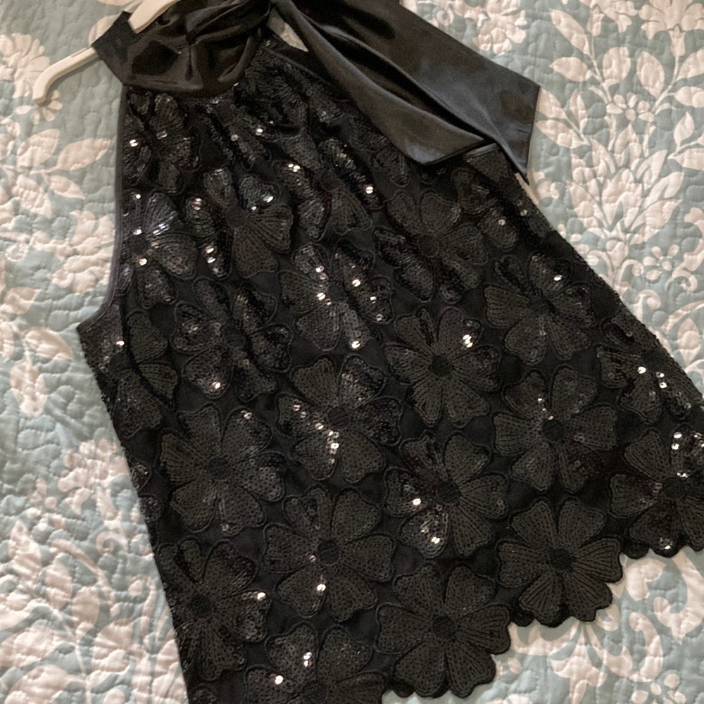Sequens top